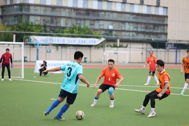 2026年西城区第六届“社区杯”足球赛举行