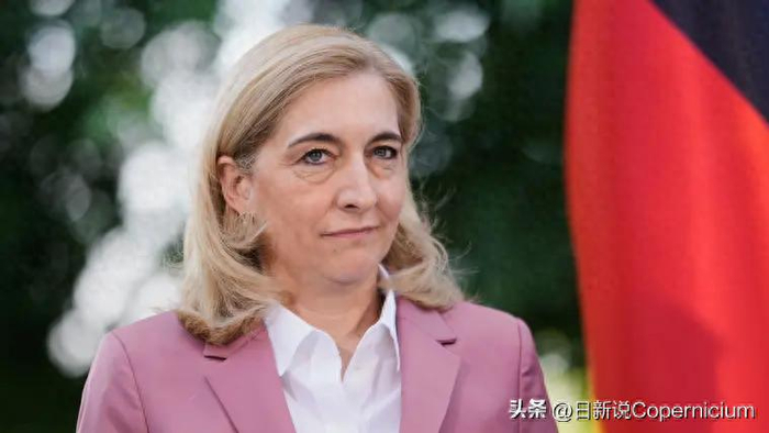 从足球黑哨到加沙交易：因凡蒂诺竟成特朗普的“金牌打手”？