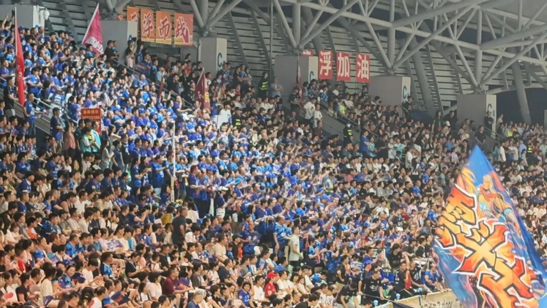 7月18日晚云浮市体育场云浮球迷联盟