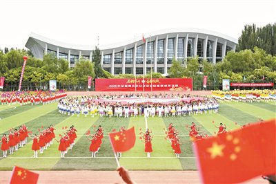 2026年“石榴花开 青春绽放”全国青少年女子足球民族团结友谊赛在新疆开幕