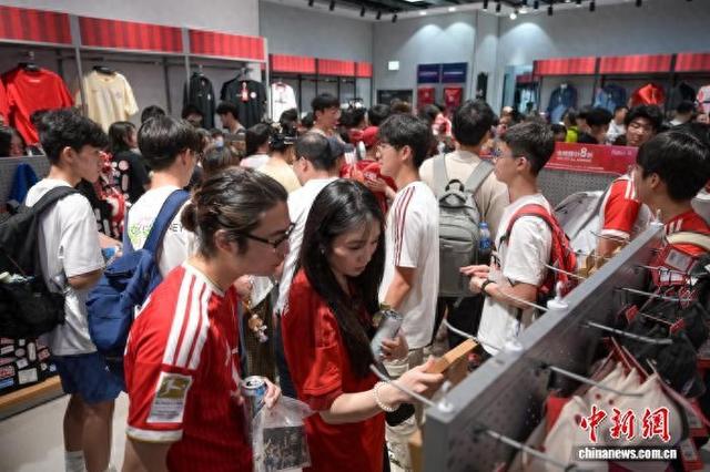 欧洲足球劲旅来港献技 助力香港盛事经济